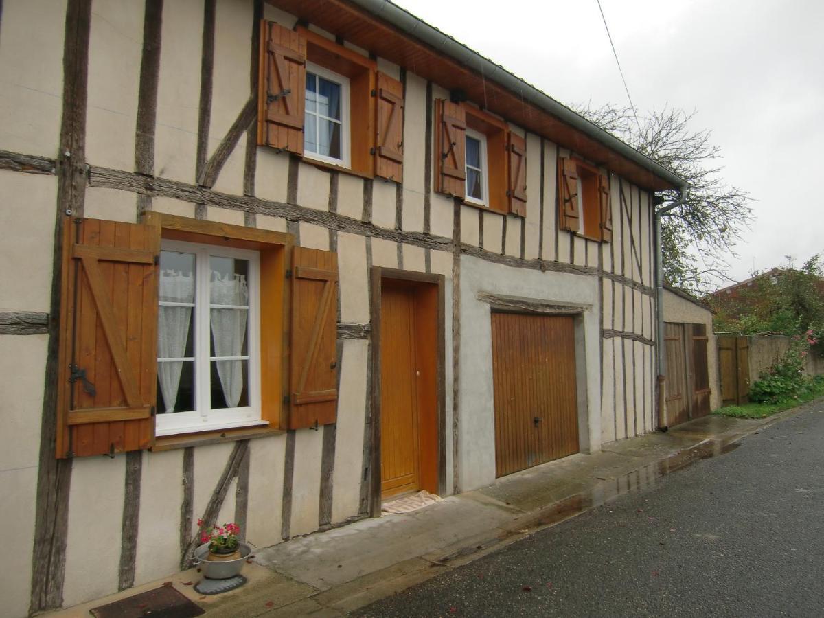Le Bois Flotte Vila Arrigny Quarto foto