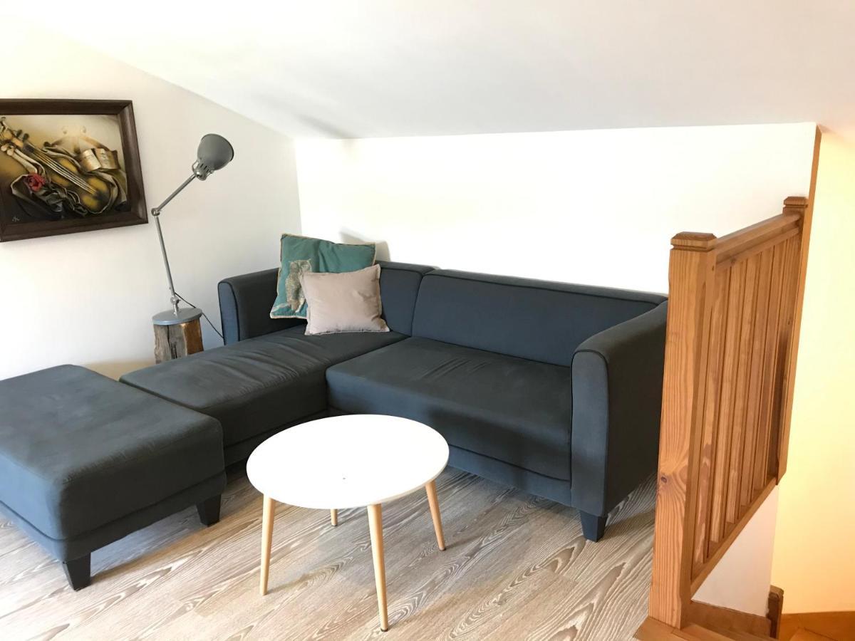 Le Bois Flotte Vila Arrigny Exterior foto
